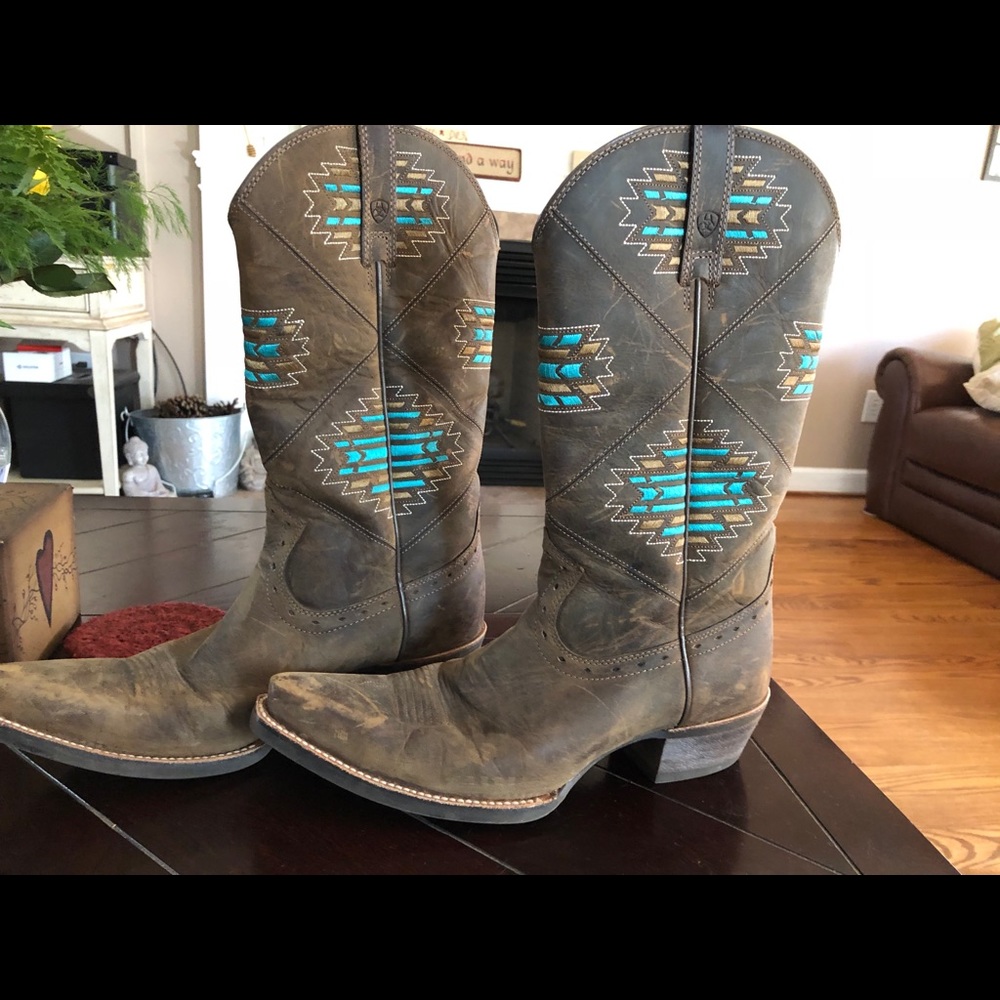 Ariat Women’s Cowboy Boots